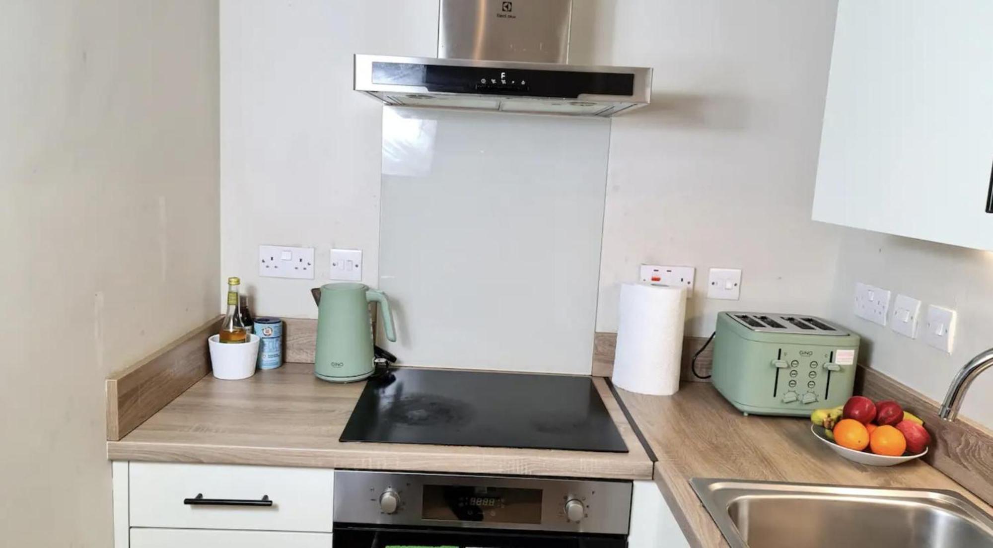 Charming 1-bed In Apartment